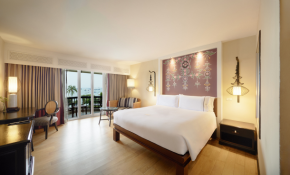 Ocean Deluxe Room